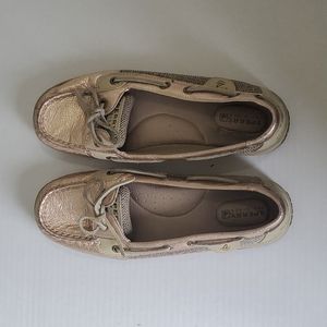 Metallic Pink Sperry Sliders